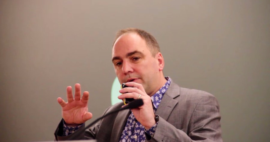 Johnny lyle brand speaking at BlooLoop Live