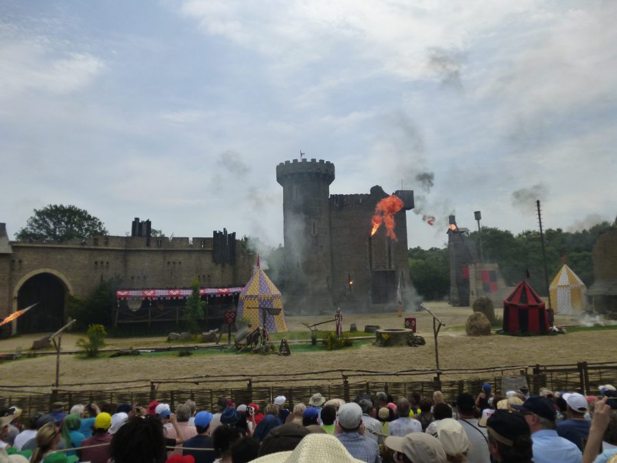 Big explosions at the secret of the lance at Puy du Fou